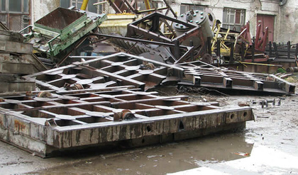 Демонтаж оборудования на территории ДСК-1 Ростокинского завода ЖБК, г. Москва